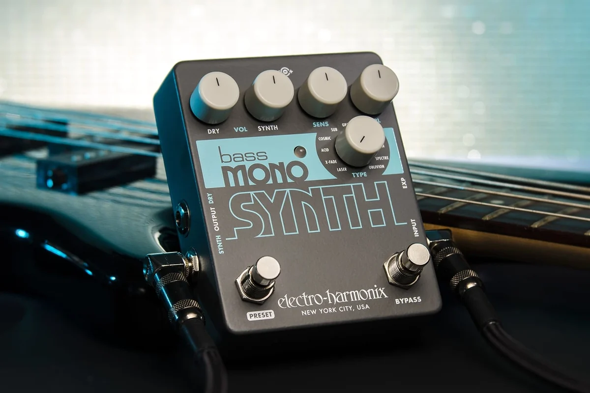 Electro-Harmonix Bass Mono Synth guitar effects pedal
