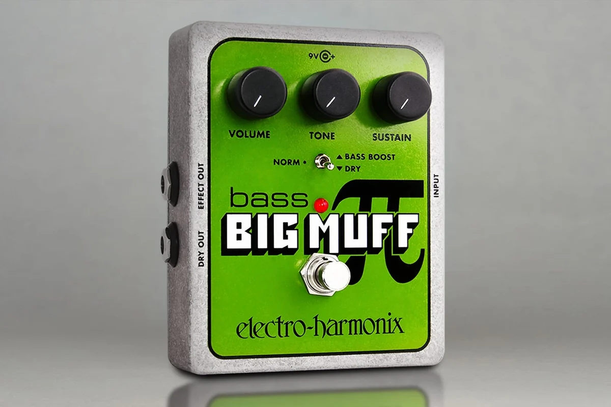 Electro-Harmonix Bass Big Muff Pi guitar effects pedal