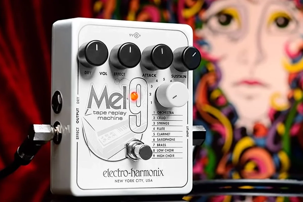 Electro-Harmonix MEL9 Tape Replay Machine guitar effects pedal